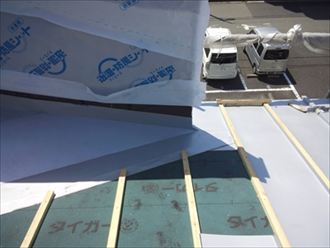 横浜市鶴見区　鶴見小野　瓦棒　葺き替え