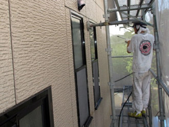 神奈川県横須賀市　屋根塗装　外壁塗装　外壁の高圧洗浄