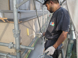 神奈川県横須賀市　屋根塗装　外壁塗装　下塗り