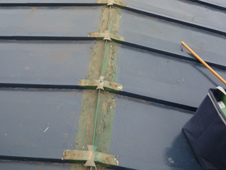 神奈川県　藤沢市 屋根カバー工法　棟撤去