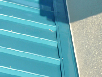 神奈川県　藤沢市 屋根カバー工法　板金